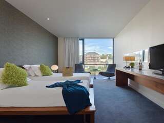 Отель D Hotel Дроэда Улучшенный двухместный номер с 2 отдельными кроватями-2